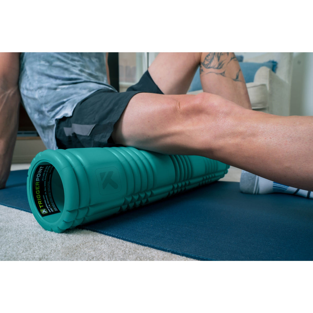 Beenstretch met TriggerPoint GRID 2.0 foam roller