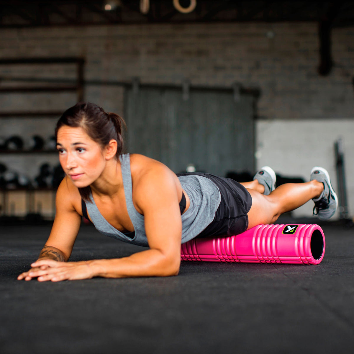 Plank op TriggerPoint GRID 2.0 foam roller